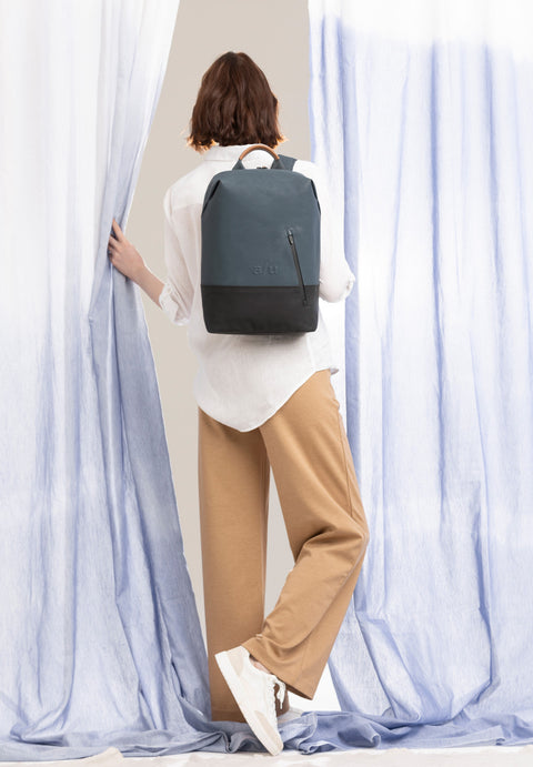 aunts & uncles Rucksack Hamamatsu cosmic void